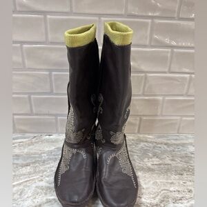 Puma Tall Boots Embroidered Brown Women’s Size 9.5